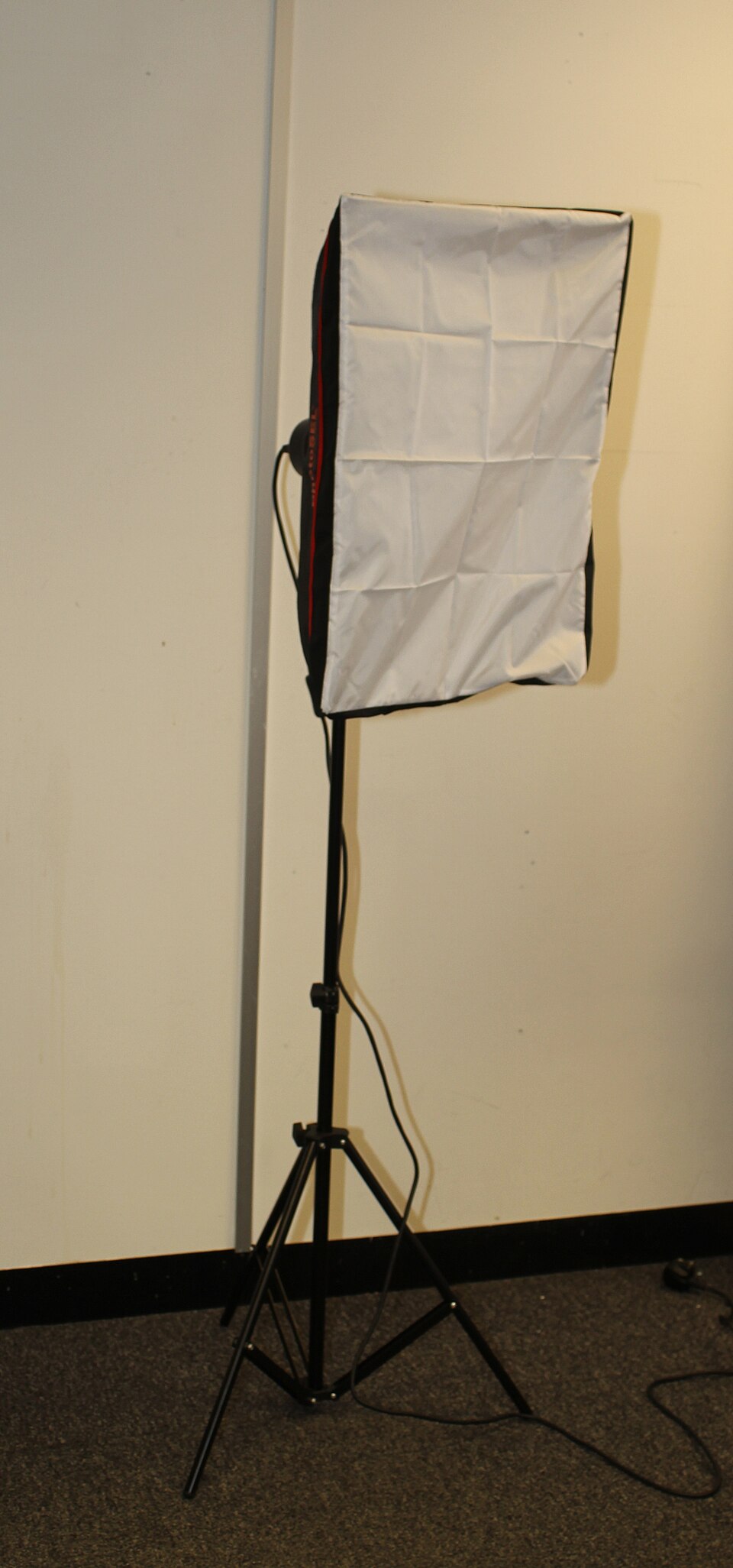 Professional 105cm studio softbox light modifier